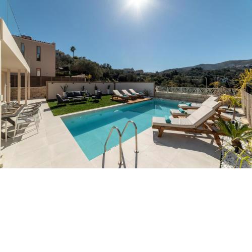 Villa Silentium Evilia by MediterraneanVillas