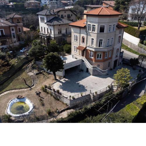 VILLA SILVIA-by Home Sitter Como