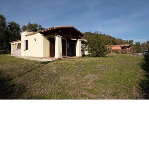 Villa Sintzula - Modern and spacious 3 bedroom villa 5 min walk to sandy beach!