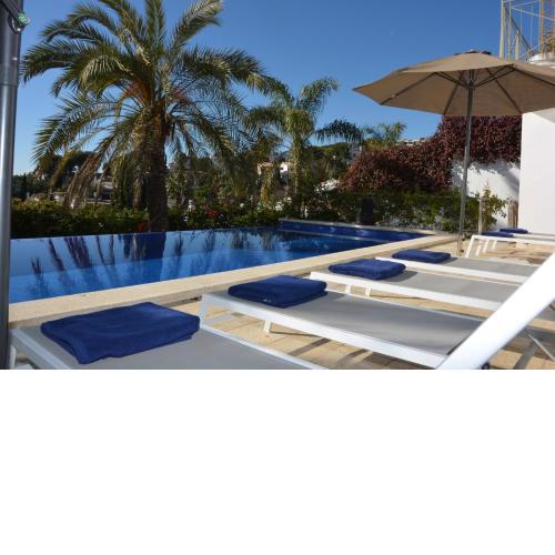 Villa Sitges Loto Amaizing View Confortable AC 20 minutes walk Sitges beaches