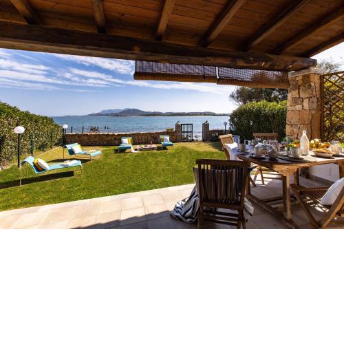 Villa Smeralda sul mare