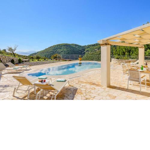 Villa Socrates by Villa Plus