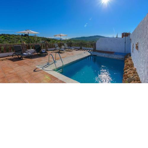 Villa Sol Alozaina by Ruralidays