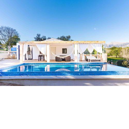 Villa SON BATLE