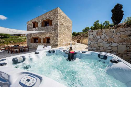 Villa Stone Walls with Jacuzzi