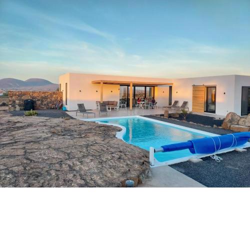 Villa Tabaiba en Lajares con Piscina