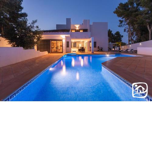 Villa Tagomago by Abahana Villas