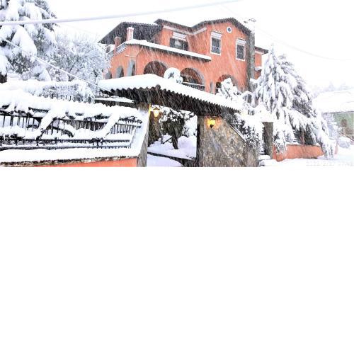 Villa Tethys Mountain Resort