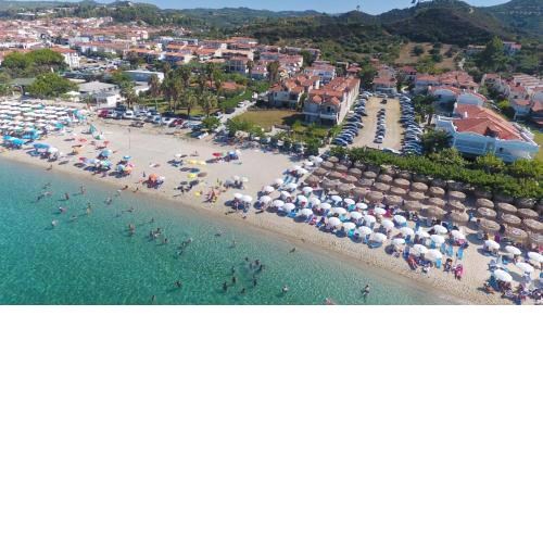 Villa The View - Beachfront, 5 Bedrooms, BBQ, View