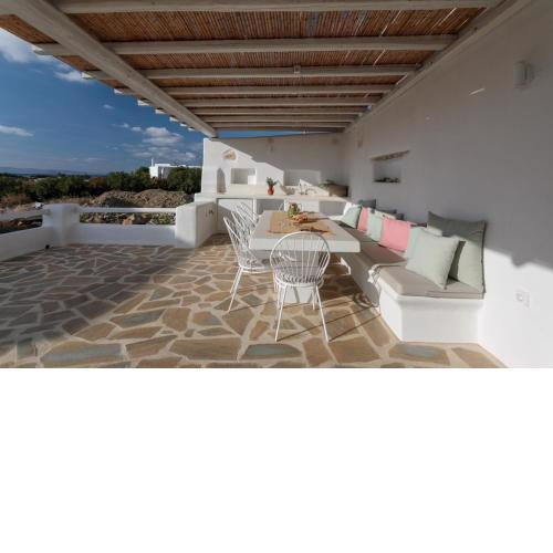 VILLA THIJA