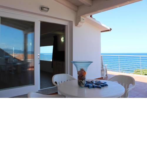 Villa TITINO sul MARE - stupendo appartamento fronte Golfo dell'Asinara - Internet Free