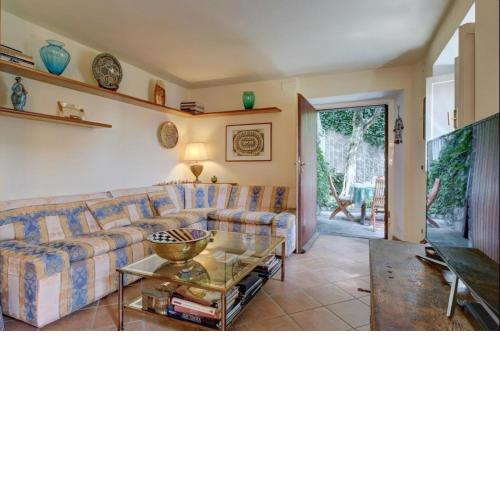 Villa Tobia Lake View Apartment