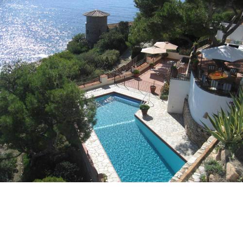 Villa Transatlantique en première ligne de mer dite Villa Esmeralda