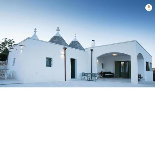 Villa Trulli San Domenico by Hermione Homes