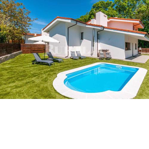 Villa Valdés Un lugar idílicocerca de la costa y de los Picos de Europa
