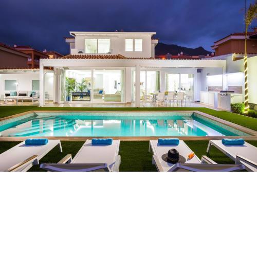 VILLA VALENTINA OCEAN VIEW HEATED Pool