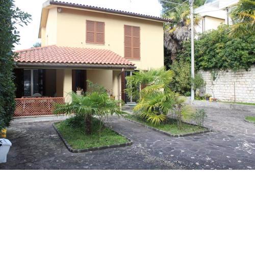 VILLA VALERIA SIROLO