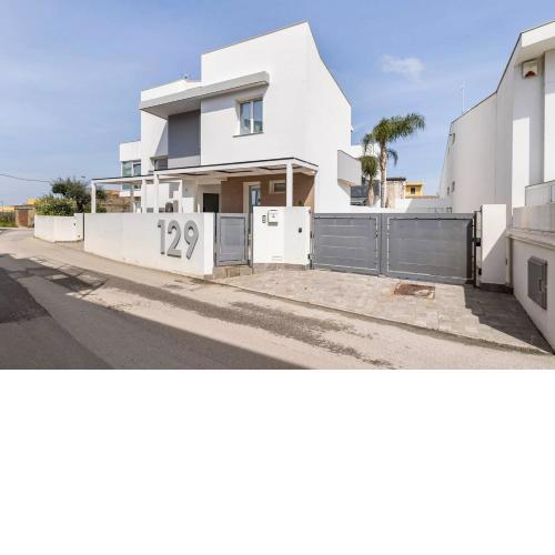 Villa Vanessa Milazzo, Sicily - EV Charge Station