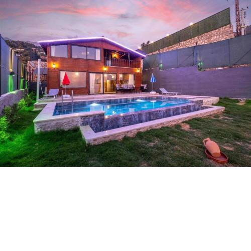 Villa Vazgeçilmezim Deniz Manzaralı ,Sessiz,Sakin