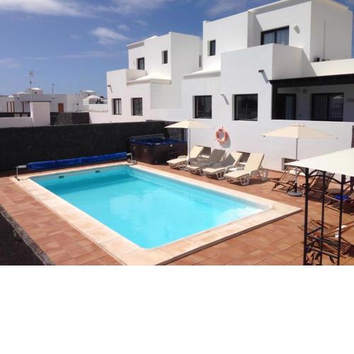 Villa Victoria
