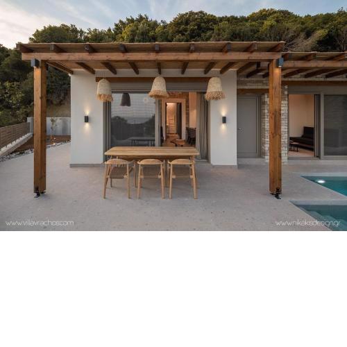 Villa Vrachos luxury Living