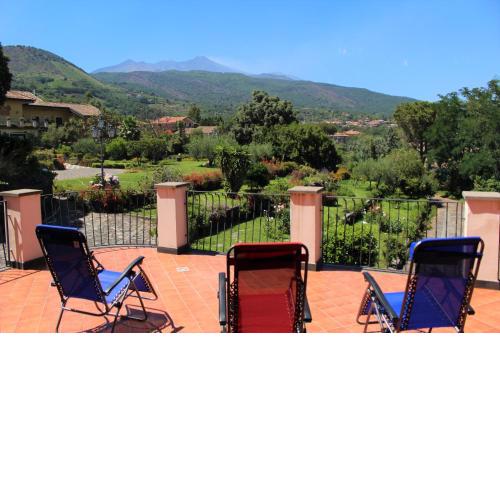 Villa Vulcano, tra l'Etna e il mare