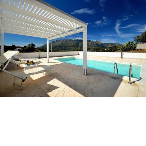 Villa White private pool