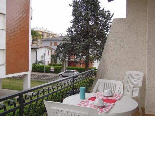 Villa with garden a short walk from the beach of Bibione - By Beahost Rentals