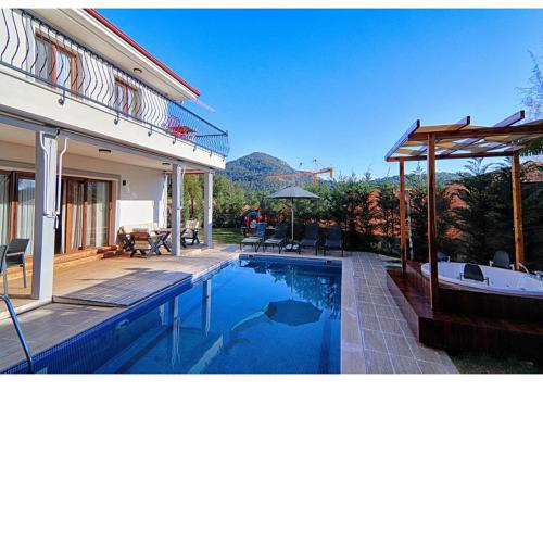 Villa with Playground for 8 People in Muğla, Fethiye - Awz193