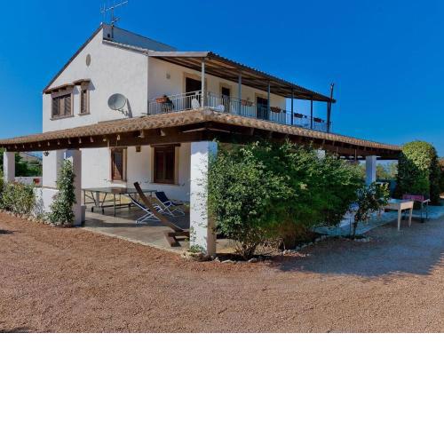 Villa with private pool and many leisure facilities