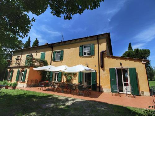 Villa with private pool beautiful view in the Chiana Valley wifi