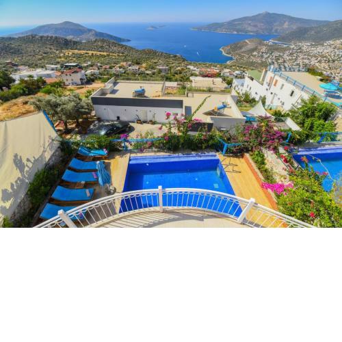 Villa with Sea View in the Heart of Nature, Antalya Kaş - Awz136