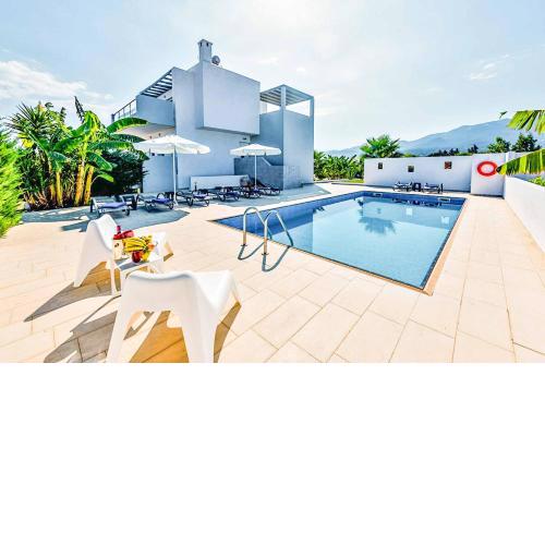 Villa Xenos Tria