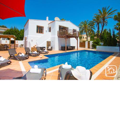 Villa Yelir by Abahana Villas