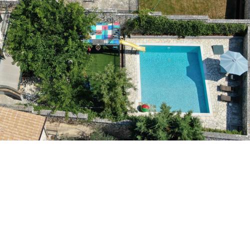 Villa Yiarios