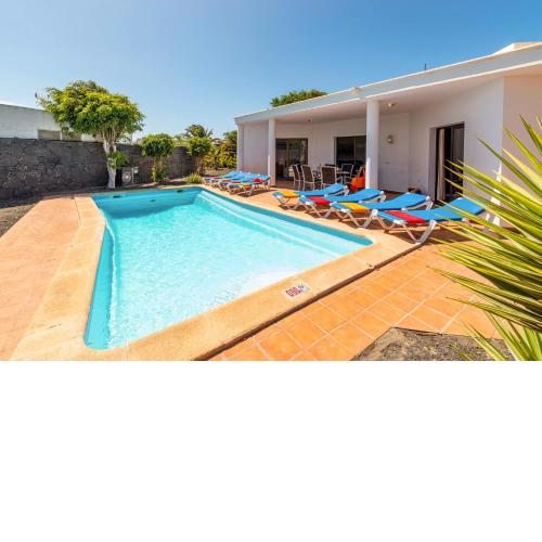 Villa Zoe by Villa Plus