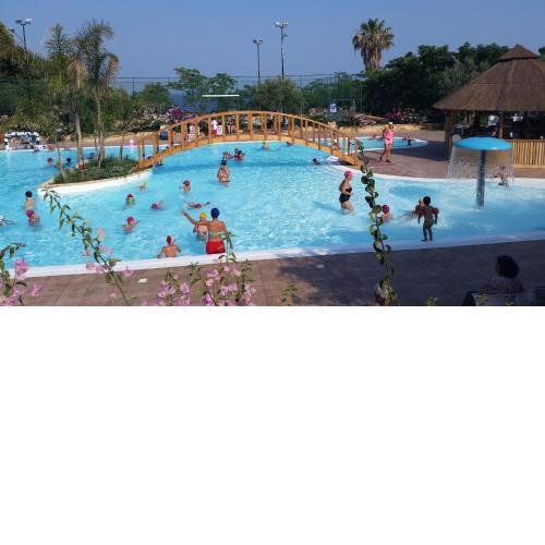 Villaggio Marinella DIRETTAMENTE sul mare