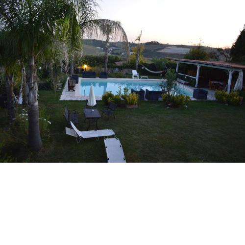Villaggio Naif Girasole