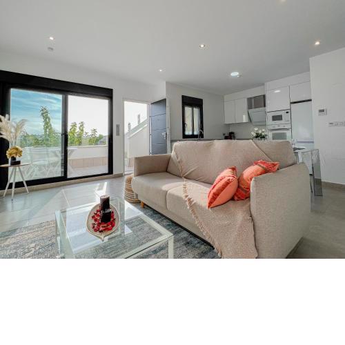 Villamar 15B - Ático con solárium cerca de las salinas