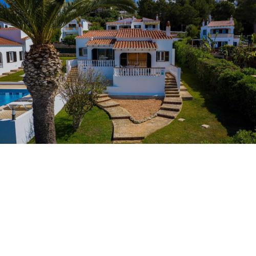 Villas 84 Est, Oest, Son Bou