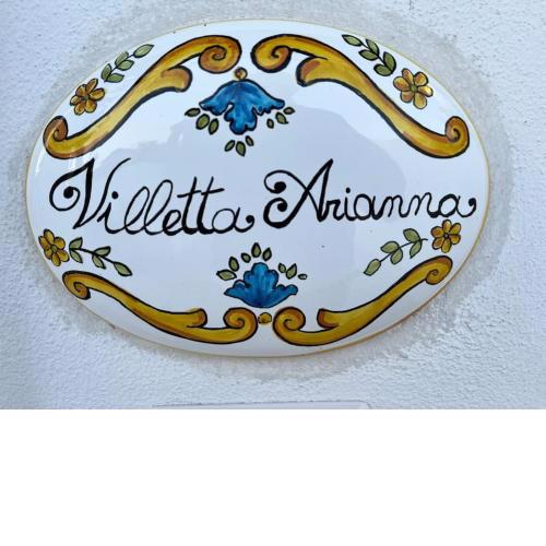 Villetta Arianna with Swimming Pool