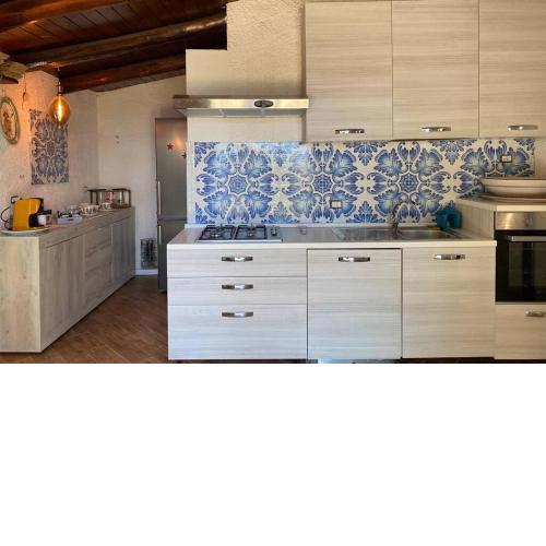 Villetta con piscina 10 posti letto Scario