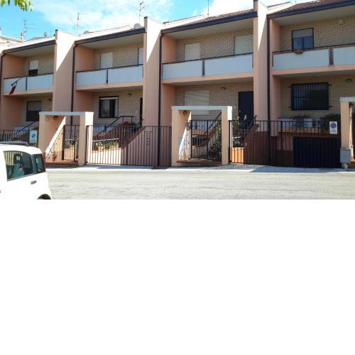 VILLETTA DI CHARME IN CENTRO CITTA'