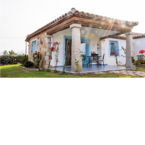 Villetta Grecale a 500 mt dal mare