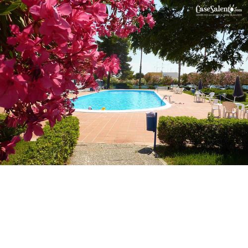 Villetta in residence con piscina spiaggia m110