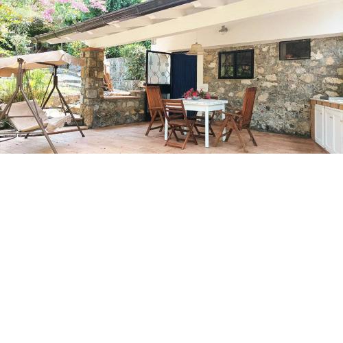Villetta Sveva con giardino a Scario