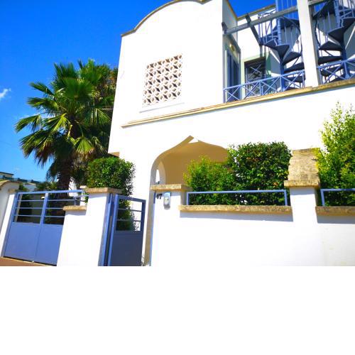 Villino Acqua Marina Vacation Home