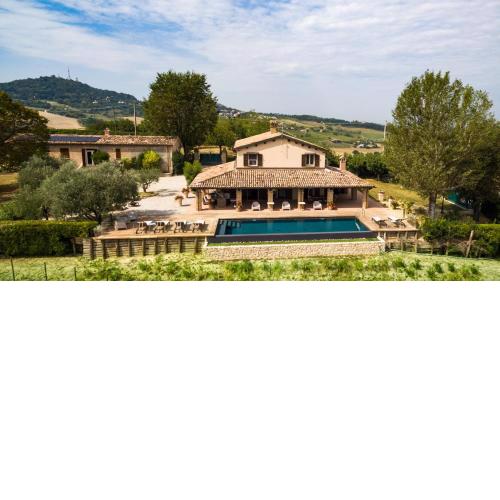 Villino Bruna 6, Emma Villas