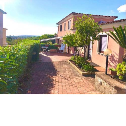 Villino climatizzato con veranda vista mare