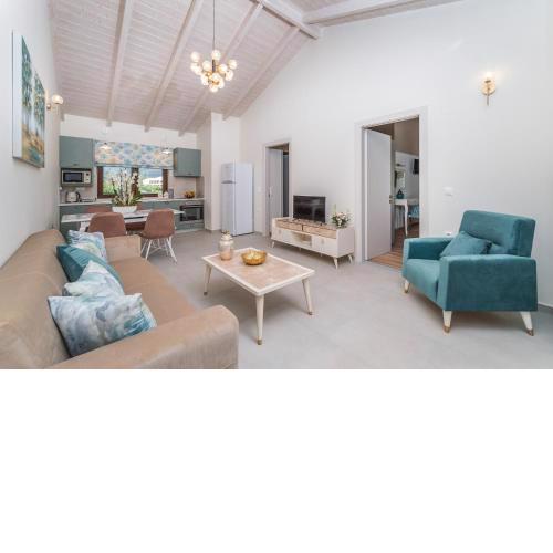 Vincenzo Suites